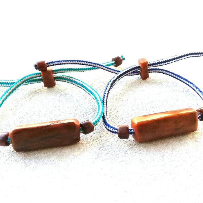 Gambar gelang plat kokah tali simpel dari kokah art Kab. Banjar Tokopedia