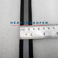 Gambar Pita Skotlet Scotlight Scotlite Reflective Kain 2,5 cm Hitam - Silver dari Heaven Kaufen Kota Malang 4 Tokopedia