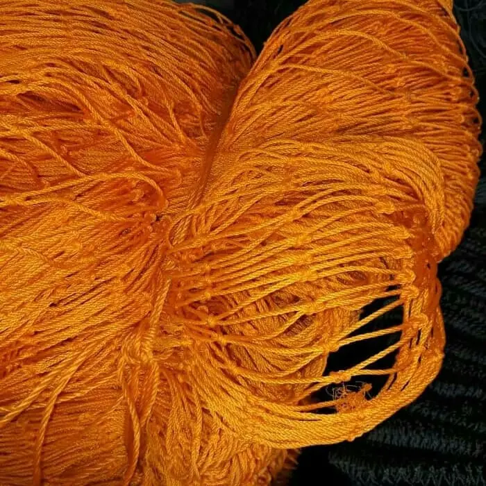 jaring serbaguna dan futsal meteran murah warna orange dan putih  warna tinggal. pilih variasi