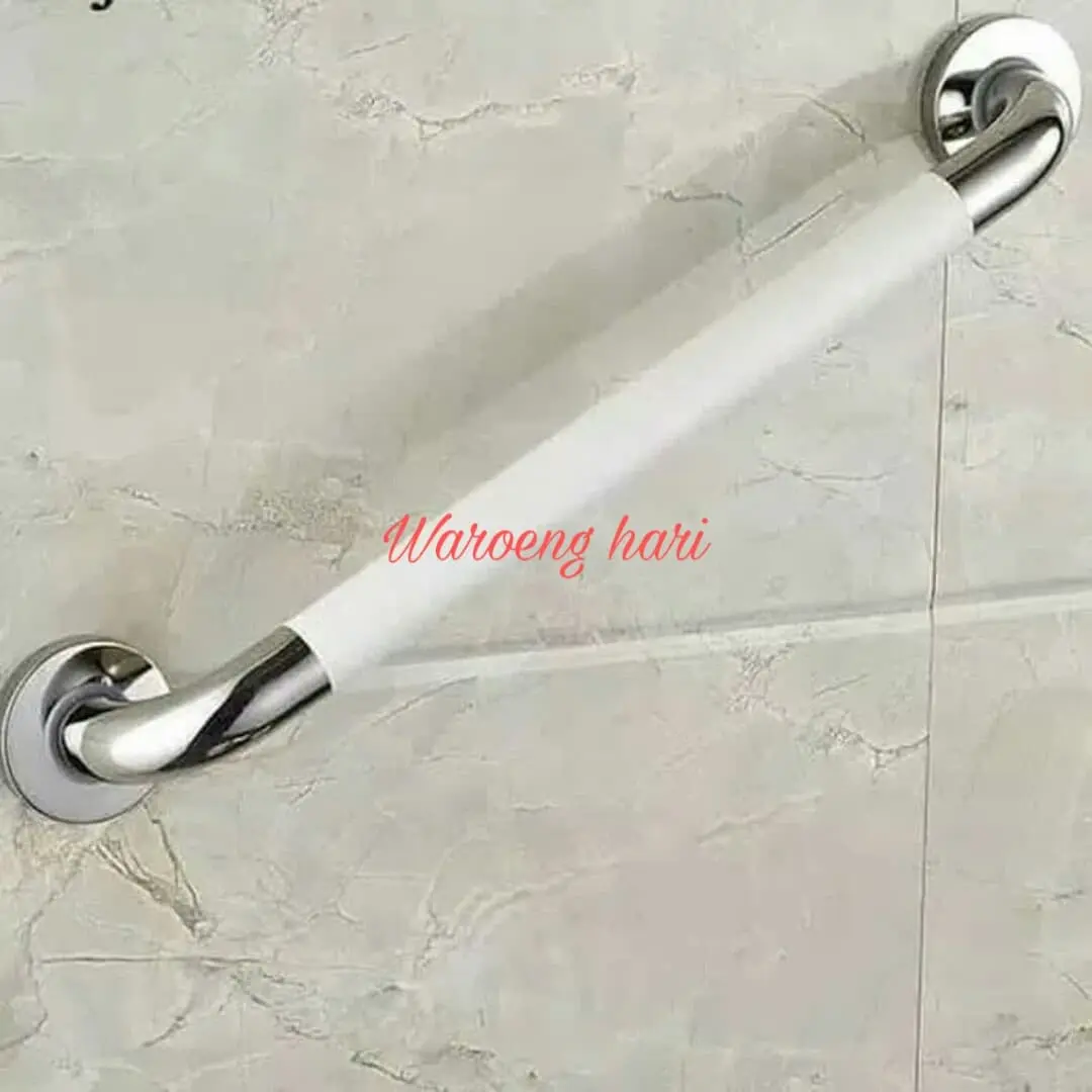 Grab bar atau pegangan kamar mandiTriton-FS 30