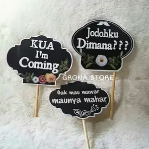 Props photobooth, properti wedding bisa request tulisan