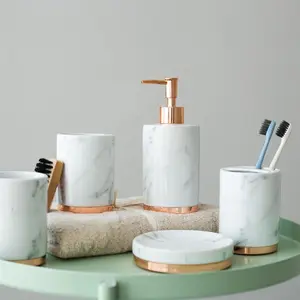 Tucci Dispenser Sabun Set - Putih