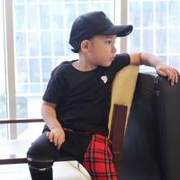 Gambar Kaos Polos Anak - Anak Hitam | Galaxy Basic Tee by LIttle Jergio - SMALL dari littlejergio Kota Administrasi Jakarta Barat 1 Tokopedia