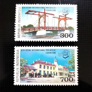 Perangko Indonesia. Museum Fatahillah Jakarta & Jembatan Kota Intan