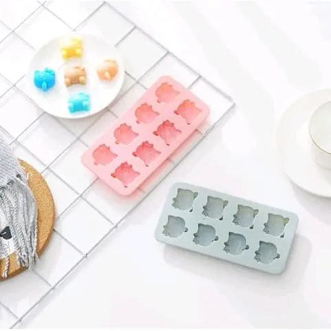 Alat Cetakan Bahan Silikon Lunak untuk Kue / Es Batu Motif Kepala Hello Kitty (Silikon 8 Kotak)