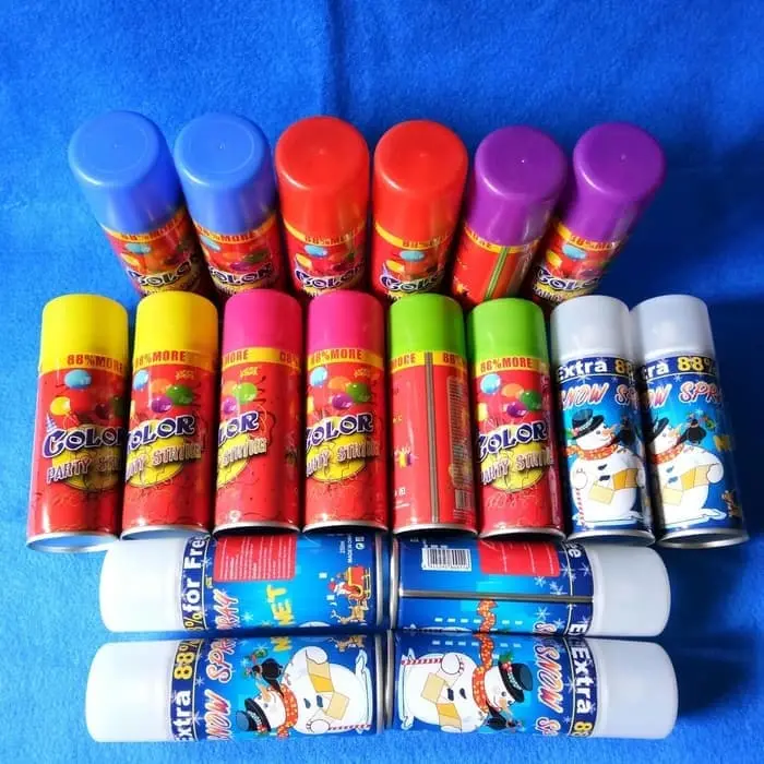String & Snow Spray