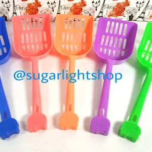 Serokan Pasir Kucing, Serok Kotoran Kucing