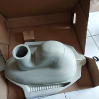 Gambar KLOSET JONGKOK TOTO CE9 dari Pancuran Sanitary Kota Depok 5 Tokopedia
