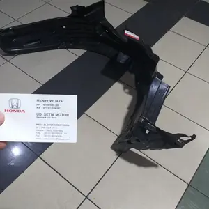 Inner Fender Plastik Spakbor Depan Honda HRV facelift ORIGINAL