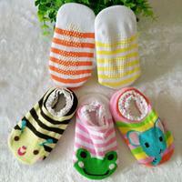 Gambar Kaos Kaki Bayi Motif Aneka Kartun dari Dunia Jasmine Kota Surabaya 2 Tokopedia