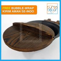 Gambar Grand Hot Plate Basi Cast Iron 17,5 cm + Tutup Kayu + Alas Kayu (SKC-17,5/W) dari Bursa Dapur Mall Kota Administrasi Jakarta Barat 2 Tokopedia