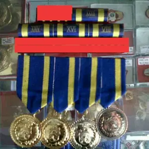 Medali satya lencana kesetiaan 8 16 24 32 satu set besar kecil dn pita