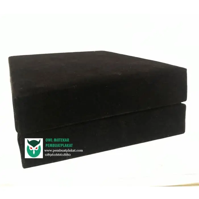 Box Plakat, Kotak Plakat, Box Bludru Plakat uk. 20 x 15 cm - hitam 1