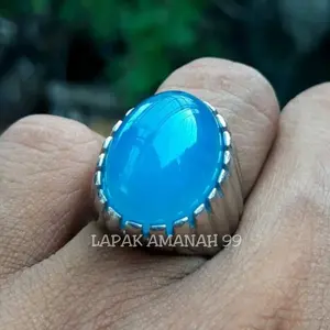 Cincin Batu Natural Blue Tosca Chalcedony Kristal Bergiwang Body Glass