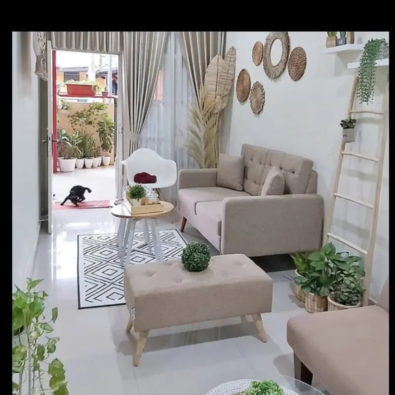 Sofa 2 dudukan dan pouf 0