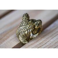 Gambar Nine Worlds Ring Ragnarok Huginn Muninn Cincin brass limited edition NW-00252 dari Nine Worlds Kota Administrasi Jakarta Barat 3 Tokopedia