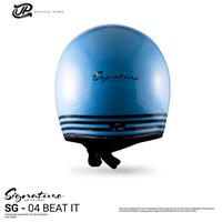 Gambar Helm Full Face Pria Wanita Retro Cakil Harian Motor Tebal Nyaman SNI DOT JP Retro Signature Motif - SG 04 Beat it Light Blue Gloss - L dari JPX HELMET Kab. Tangerang 4 Tokopedia