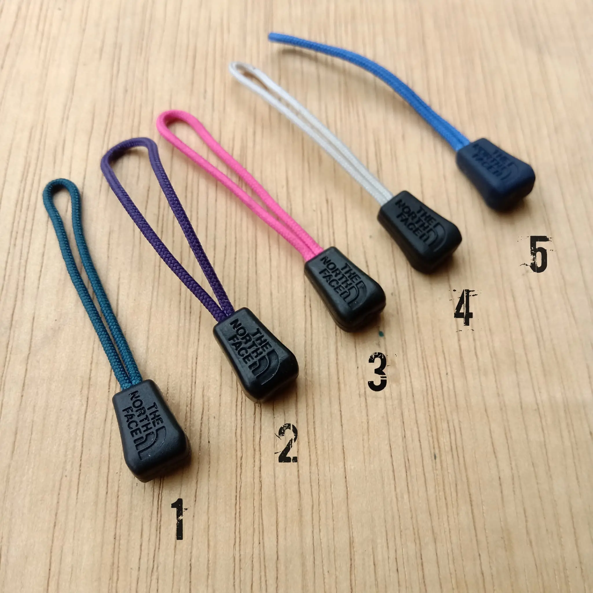 TNF zipper puller aksesoris resleting