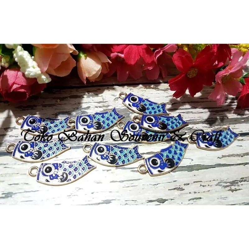 charm logam koinobori -isi 2 /set 2