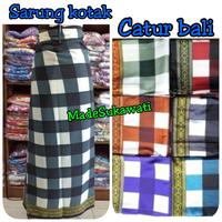 Gambar sarung catur khas bali dari MadeSukawati Kab. Gianyar 4 Tokopedia