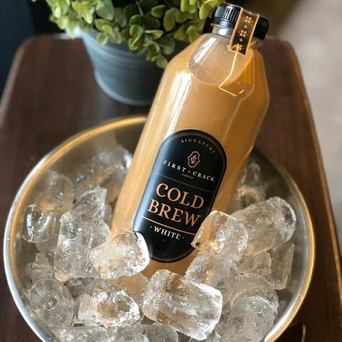 Gambar RTD - Cold Brew 1L - Black dari First Crack Coffee Kota Administrasi Jakarta Utara 5 Tokopedia