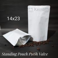 Gambar standing pouch alumunium foil 250gr kopi +valve dari fifi kemasan Kota Administrasi Jakarta Timur 1 Tokopedia