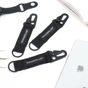 Wanderlust Keychain Gantungan Kunci Hitam