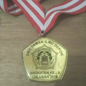 Medali Kuningan Resin Custom Logo Sekolah