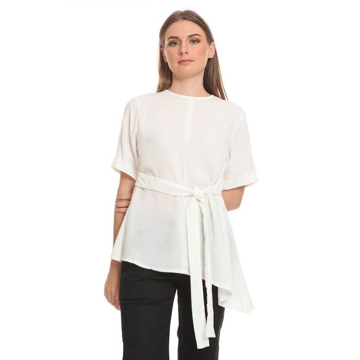 Gambar Basix - Blaine Blouse White - Atasan Putih Pinggang Tali dari Mal Golden Truly Store Kota Administrasi Jakarta Utara Tokopedia