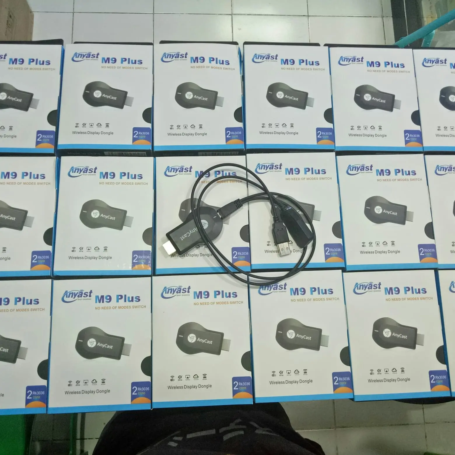 ANYCAST M9 PLUS