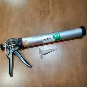 Alat Tembakan / Pompa Lem Silikon Sosis Silicone Sealant Gun WIPRO 15"
