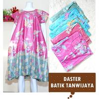 Gambar Daster Payung / Daster Klok Dewasa / Daster Rumahan Motif Warna Random dari Batik Tanwijaya Kab. Bantul 3 Tokopedia