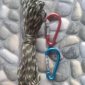 tali untuk melatih burung large