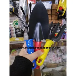 alat kebun set 2 sekop dan 1 garpu tanaman peralatan berkebun serokan