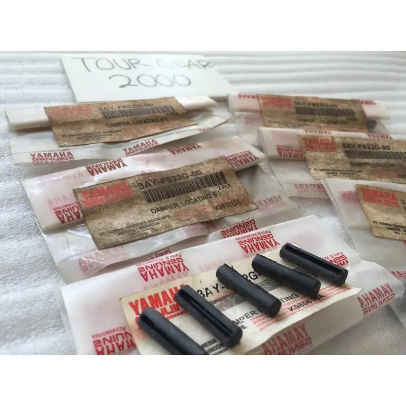 KARET PEREDAM DAMPER LAMPU DEPAN REFLEKTOR BATOK LAMPU YAMAHA F1 ALFA 0