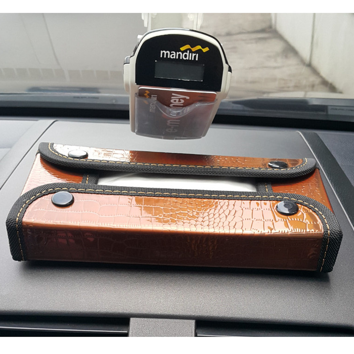 Gambar TECHNOZIO Tempat tisu mobil Coklat Croco / Kotak tisu mobil dari Technozio Store Kota Administrasi Jakarta Barat Tokopedia