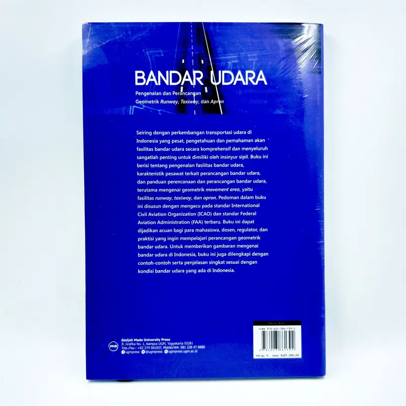 Bandar Udara Pengenalan dan Perancangan Geometrik Runway - Wardhani S. 1