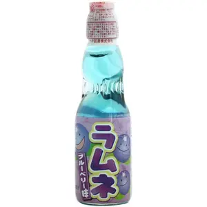 Hatakosen Ramune Blueberry/Minuman Berkarbonat Rasa Blueberry 200Ml