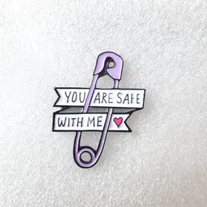 Magnet Jarum - Peniti You Are Safe