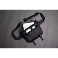 Gambar Alpha Waistbag For iPad Pro 11" / iPad Air 2019 Tablet Samsung Xiaomi - Hitam dari Civilian Store ID Kota Administrasi Jakarta Pusat 4 Tokopedia