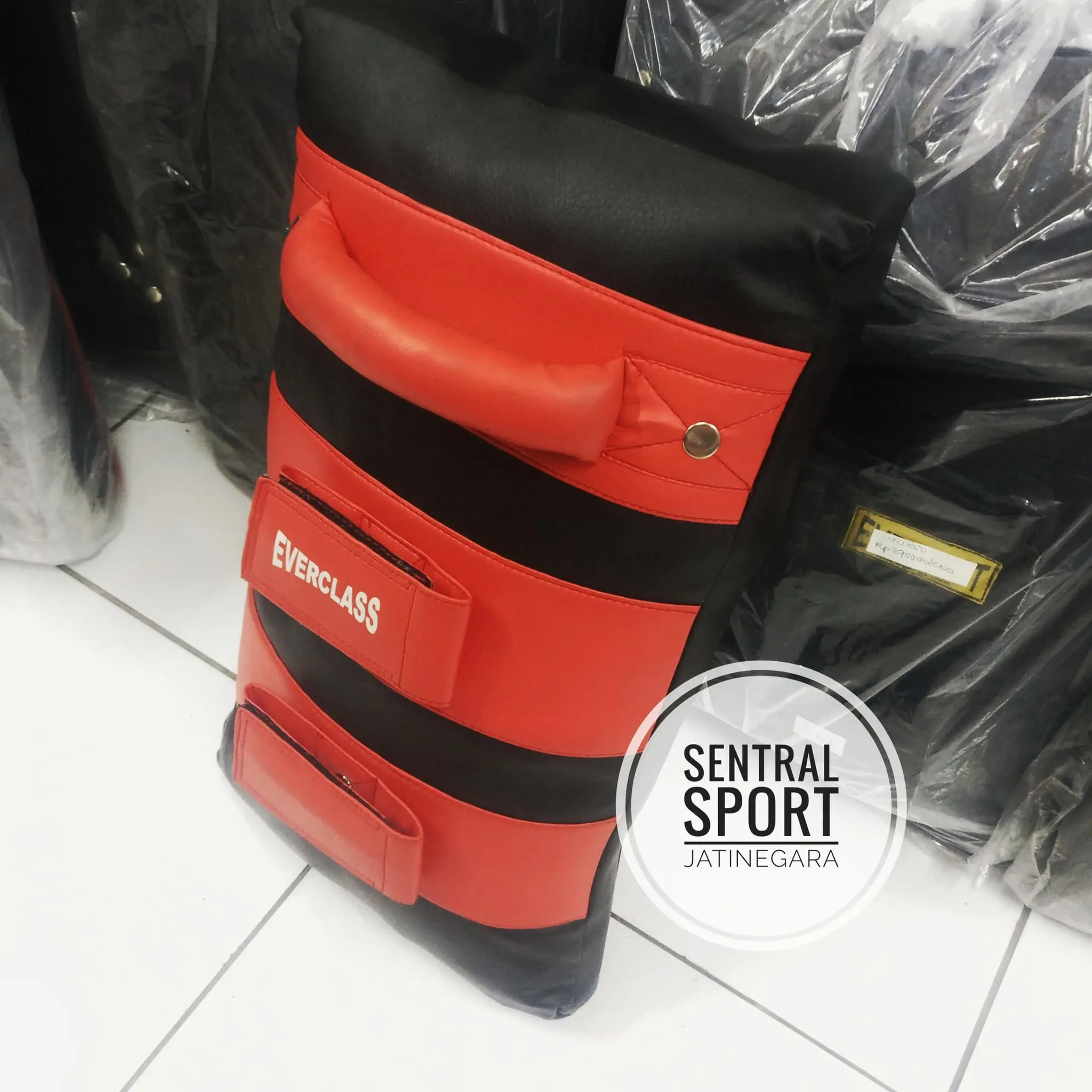 Target Pad Kotak / Pecing / Samsak Taekwondo Silat Karate 30x50cm