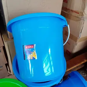 Ember Plastik Lion Star 3Galon / 12 Liter Tebal dan Kuat