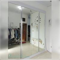 Gambar Wardrobe/lemari pakaian minimalis hpl dari Fokus furniture Kota Depok 4 Tokopedia