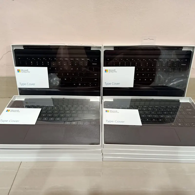 Type Cover Surface Pro 7 Black 3
