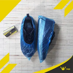 Cover Sepatu Plastik Anti Air / Cover Sepatu Anti Hujan