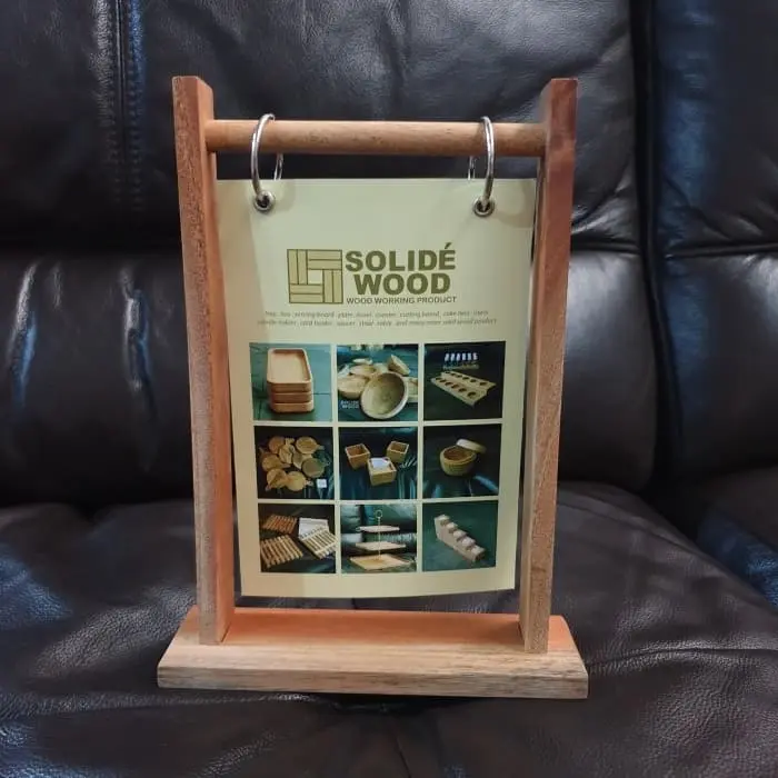 Eco tent card ( Rustic grade) tempat menu holder kayu / nomer meja