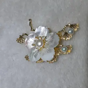 Bros / brosch mutiara air tawar + kerang (07)