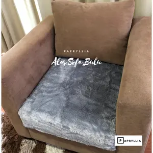 Papryllia - Alas Sofa Bulu Rasfur Ukuran 95x75cm ( Abu - Abu )