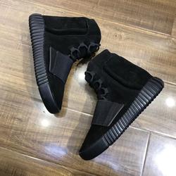 sepatu yeezy 750