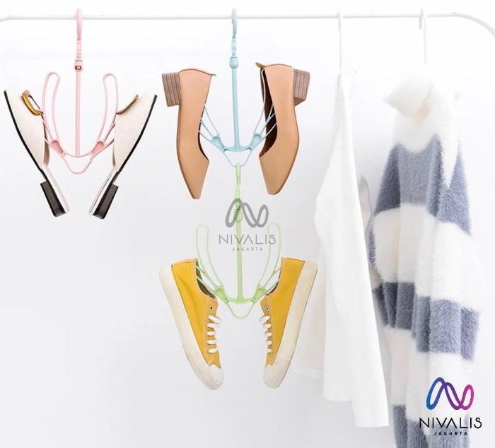 Gambar HANGER SEPATU / GANTUNGAN SEPATU SANDAL / HANGER PAKAIAN /SHOES HANGER dari Nivalis Jakarta Kota Administrasi Jakarta Utara Tokopedia